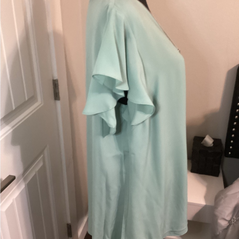 50% Off! 3 Days Only!     NWOT - City Chic - Seafoam Chiffon Blouse -  Sz Lg!!! - Picture 5 of 11